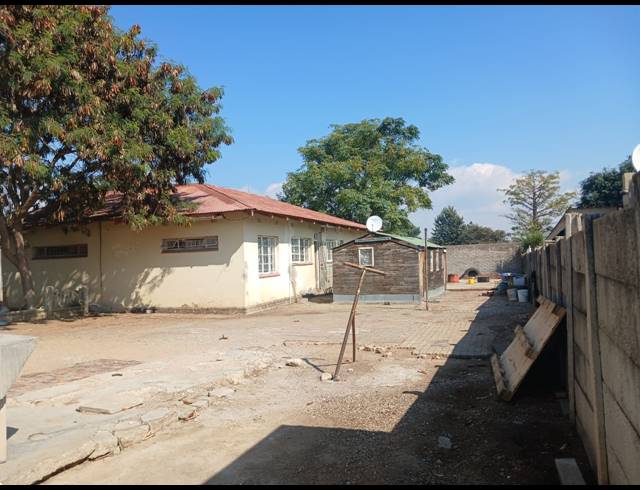 3 BEDROOM HOUSE FOR SALE IN ANNADALE